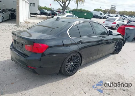 2013 BMW 328I xDrive z USA, uszkodzony, nr VIN WBA3B5C53DF591002